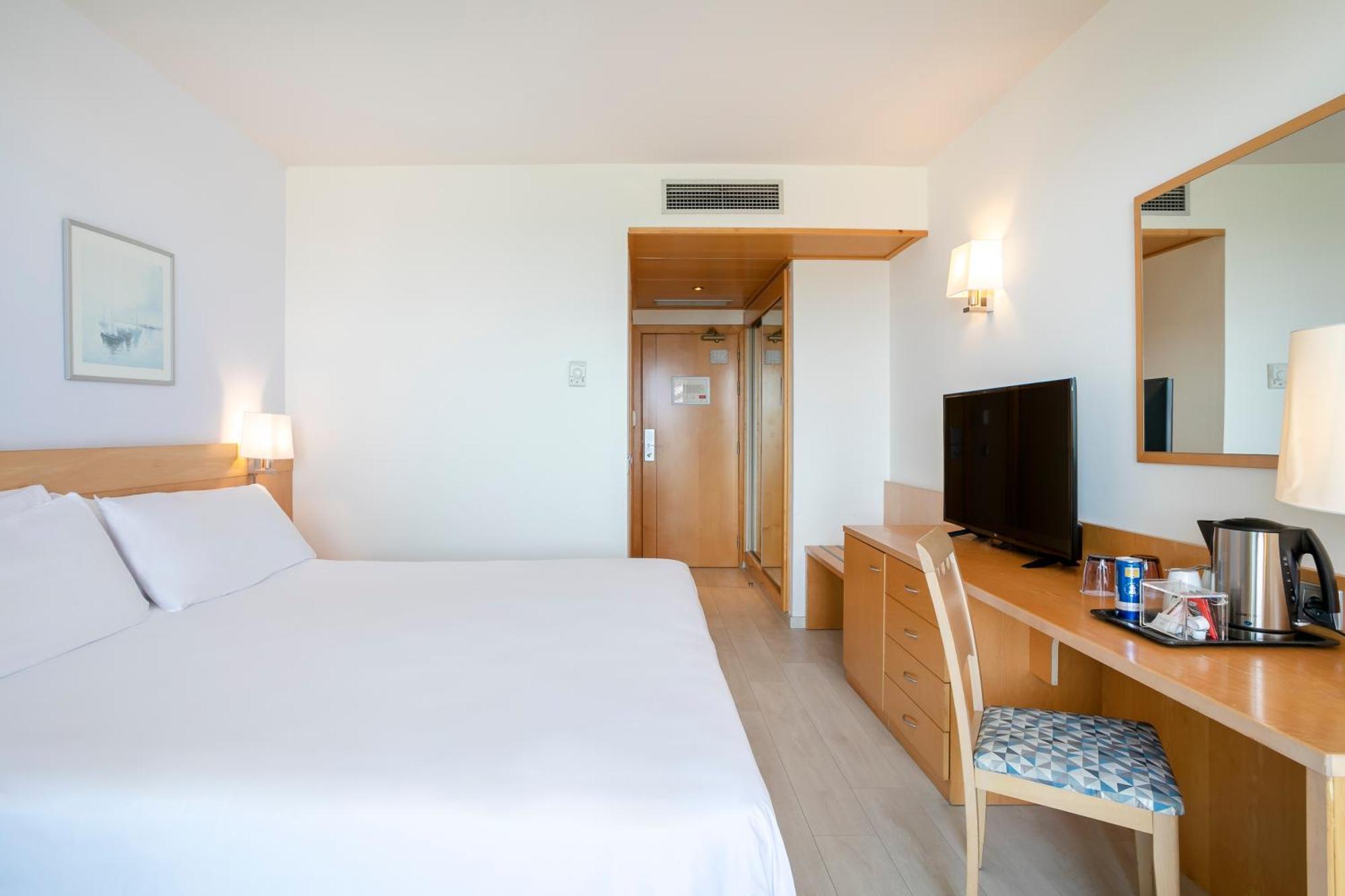 Sol Port Cambrils Hotel Exterior photo